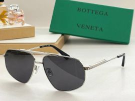 Picture of Bottega Veneta Sunglasses _SKUfw50079634fw